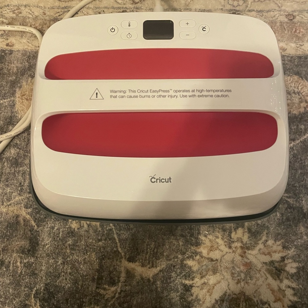 10x12 Cricut EasyPress 2